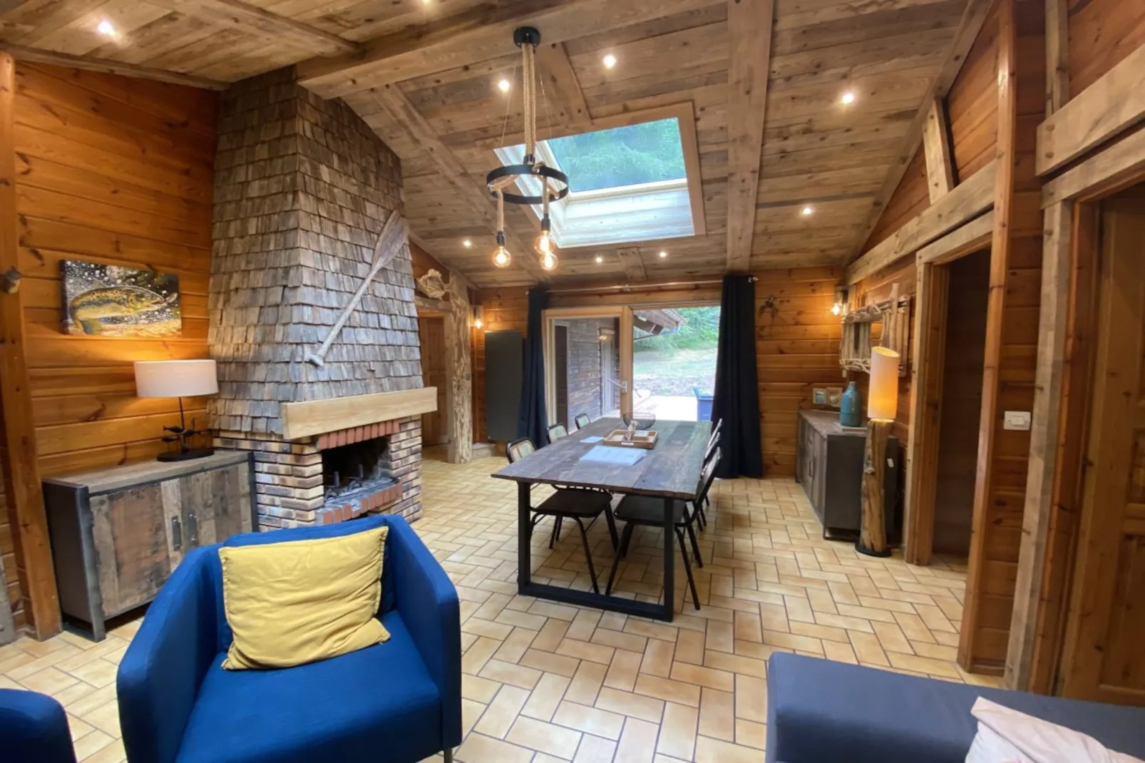 LE FISHING LODGE Chalet en bois avec Bain Nordique-Wohnzimmer