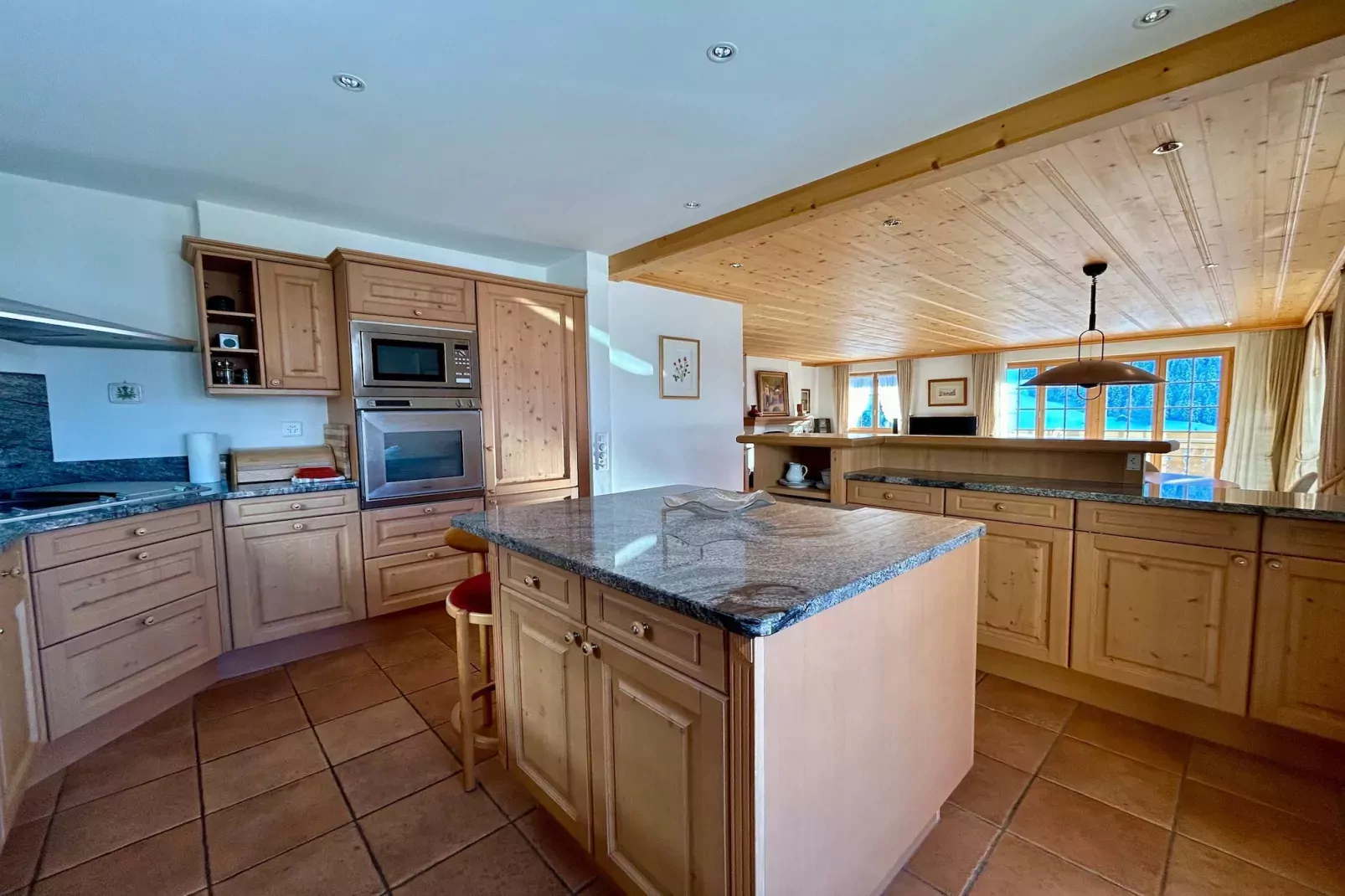 Marvelous Luxurious Furnished Flat with Outstanding Views-Kitchen