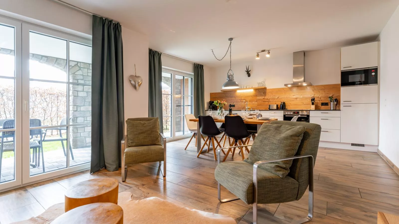 Tauern Suites Mitterwirt TOP 202-Living room