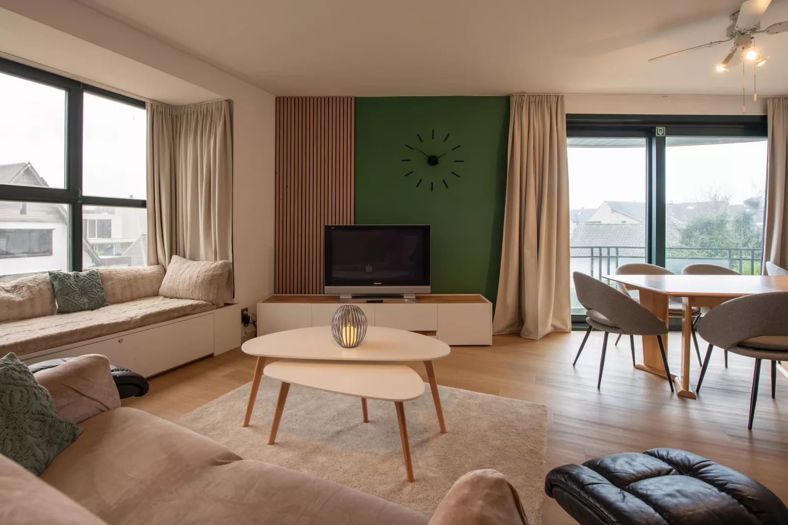 Delphine A - 101-Living room