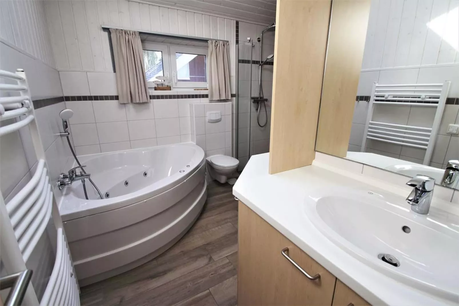 Ferienhaus Seeschwalbe-76-Bathroom