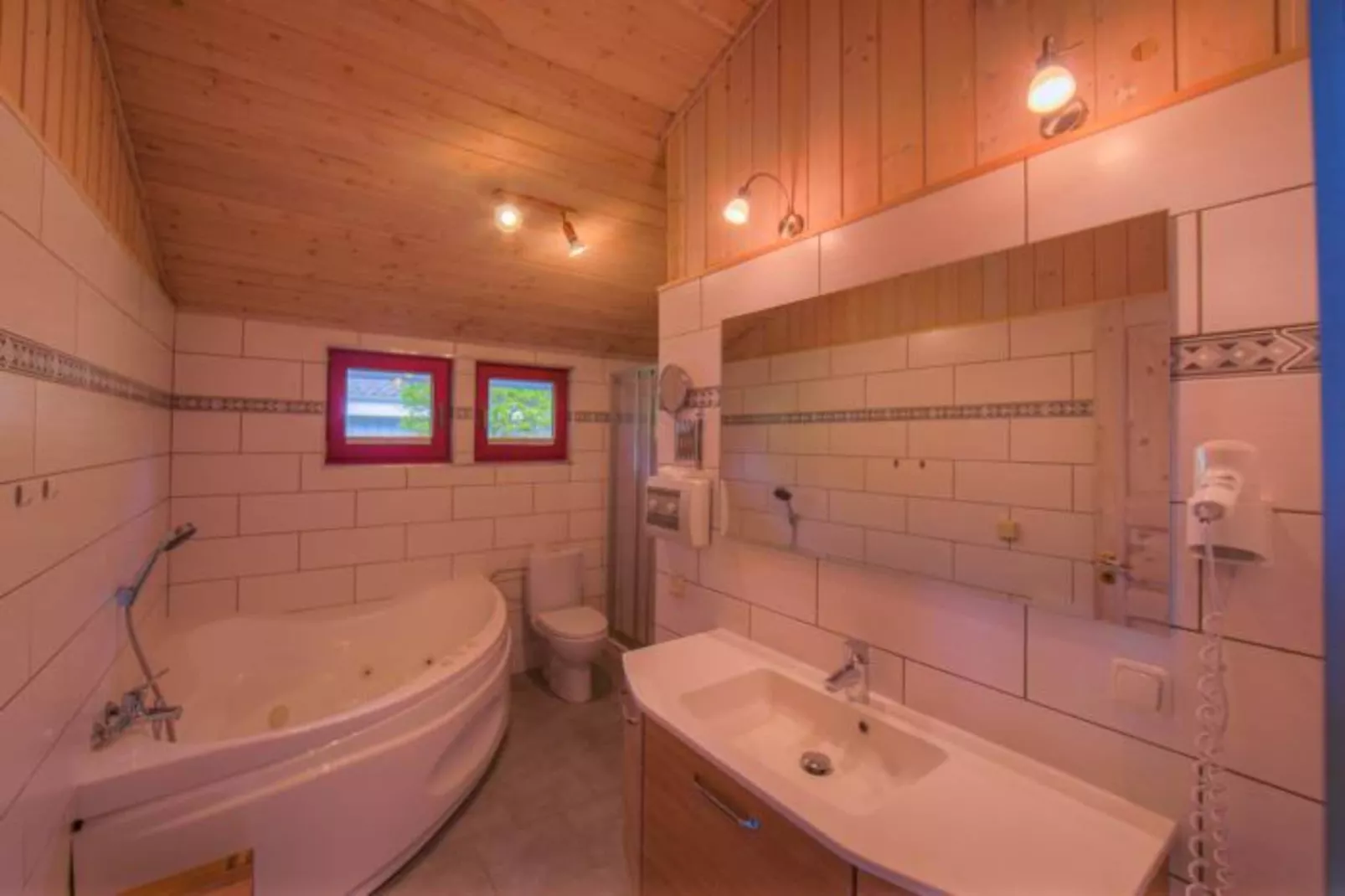FH Seeschwalbe 229-Bathroom