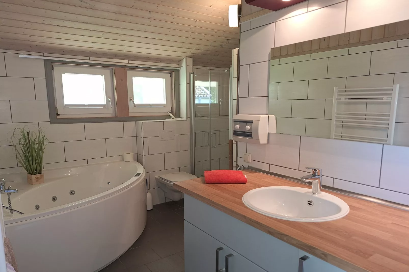 FH Seeschwalbe 241-Bathroom