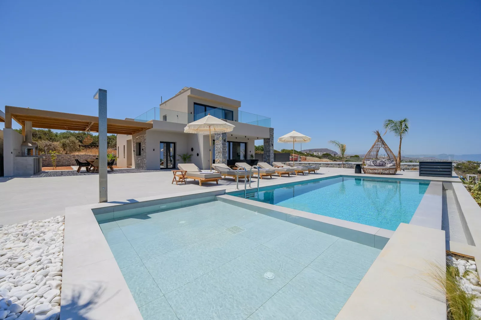 Nysa Luxury villa 2-Pool