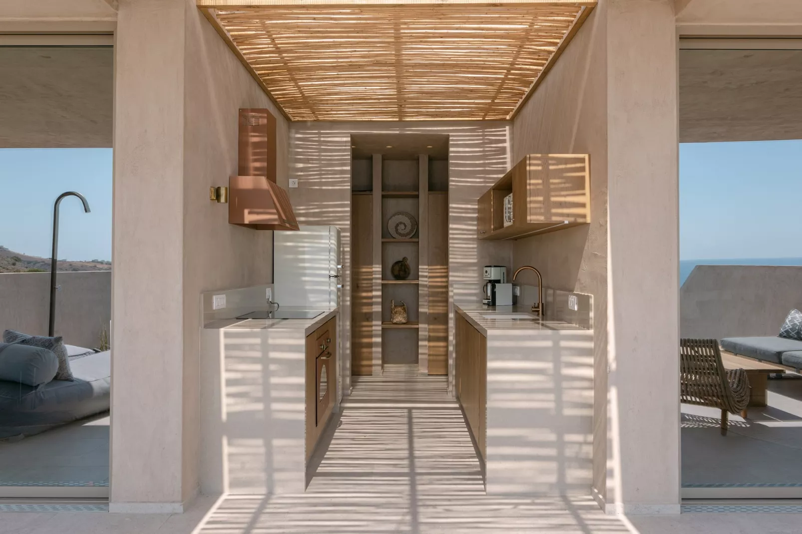 Altera Cave-Aura Villa-Cuisine