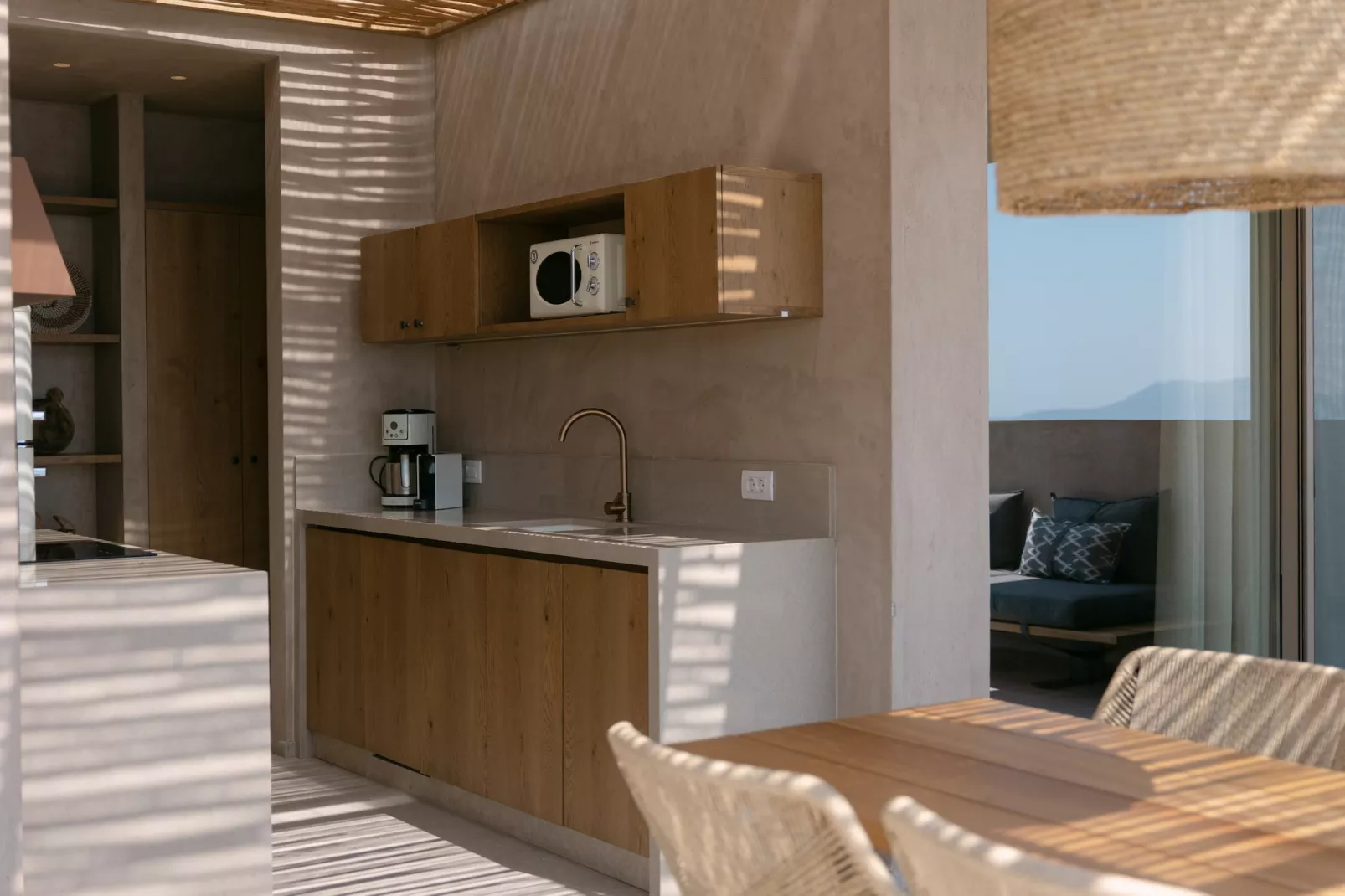 Altera Cave-Iris Villa-Cuisine