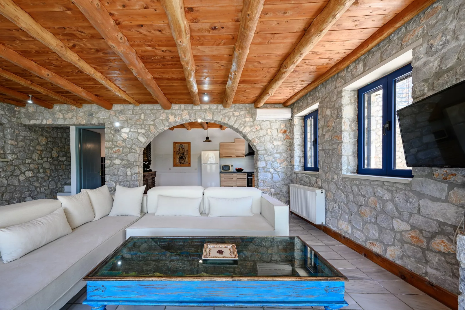 Manousaki-Living room