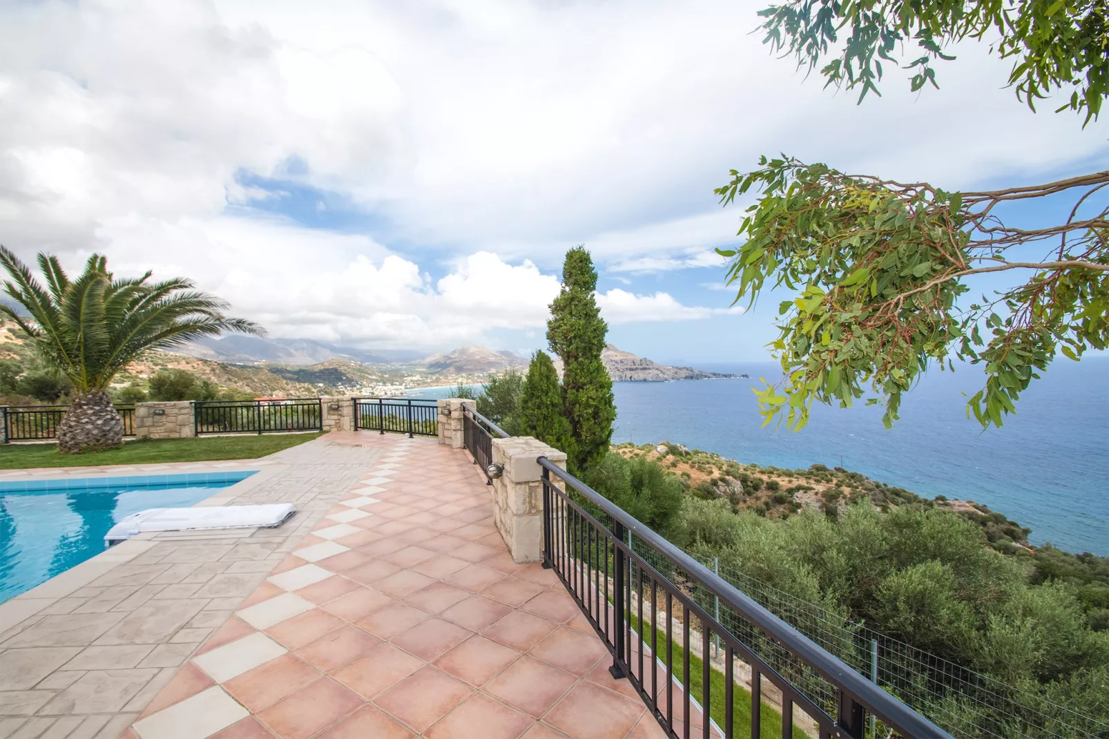 Souda Bay Loggia-Piscine