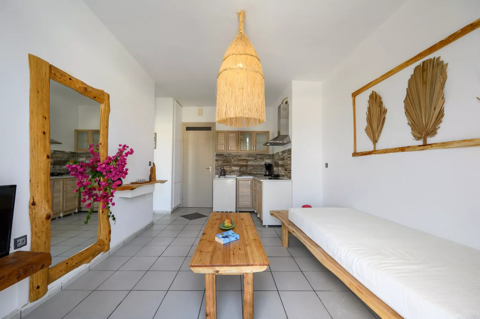 Kalimera Apartment 5-Living room