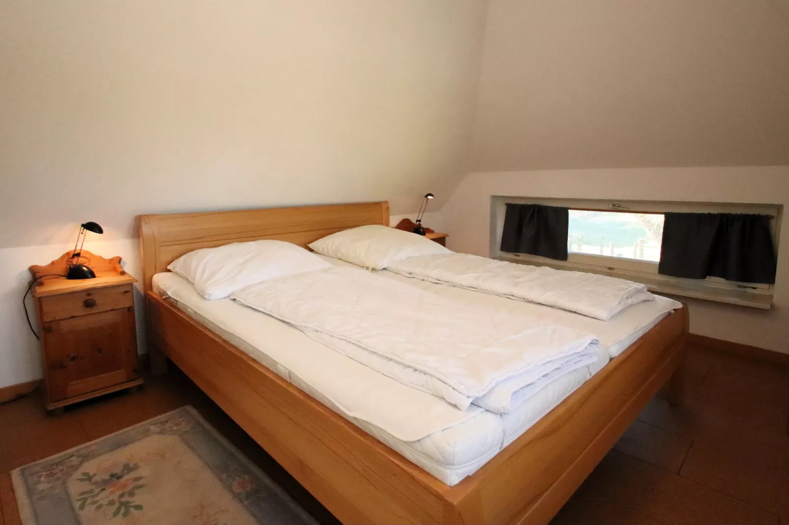 Heidefirst-Bedroom