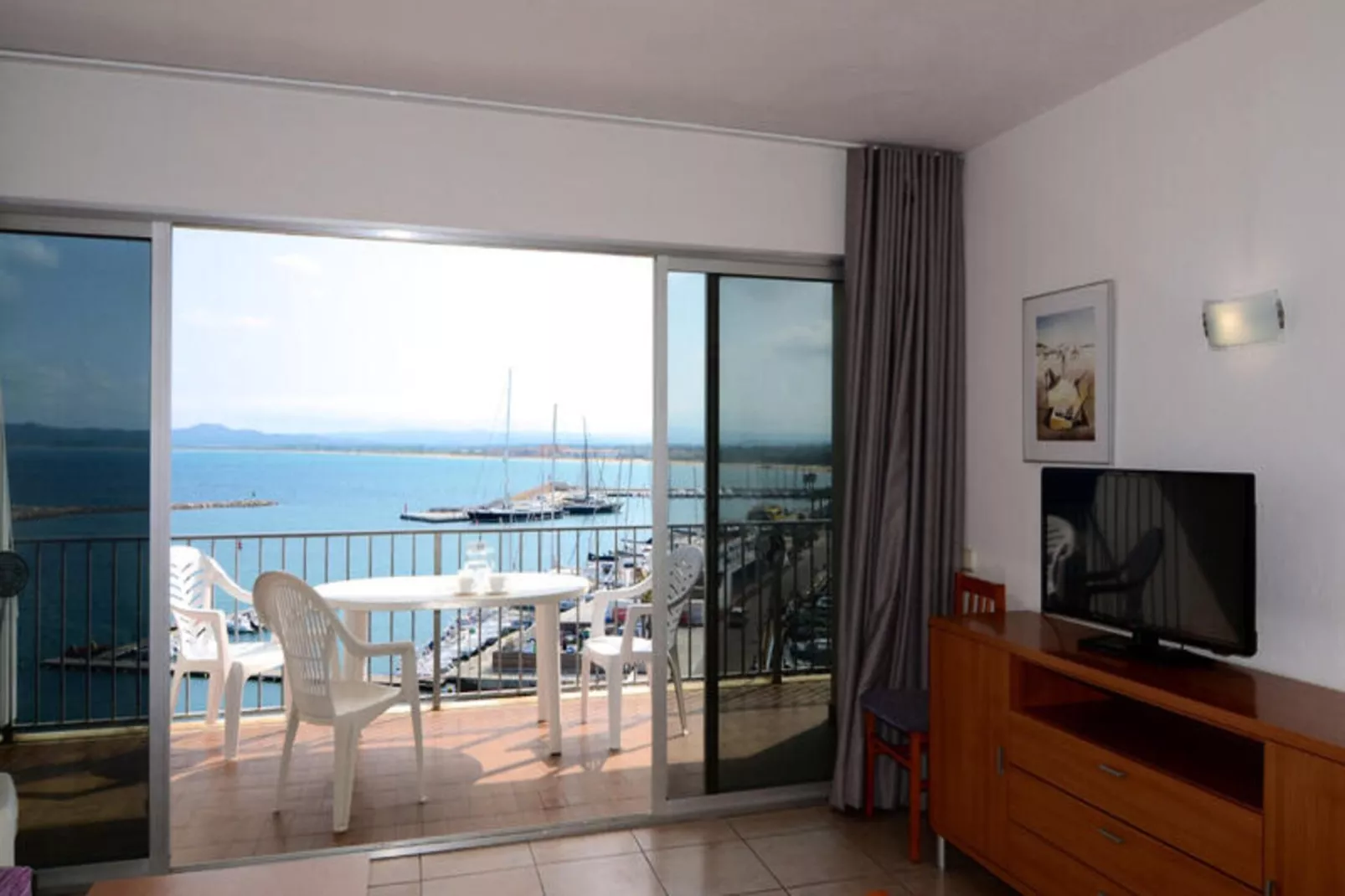 Appartements à L'Estartit-Exterior summer