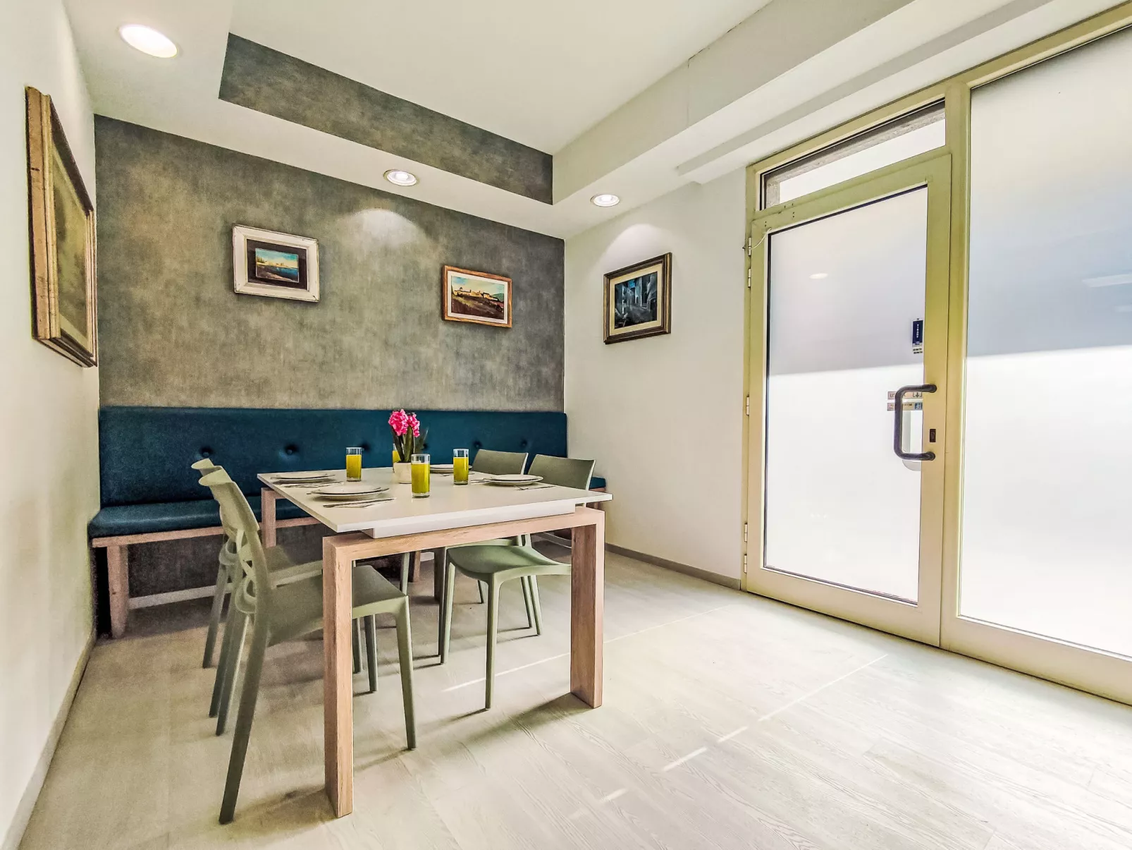 Domus Flavia-Inside