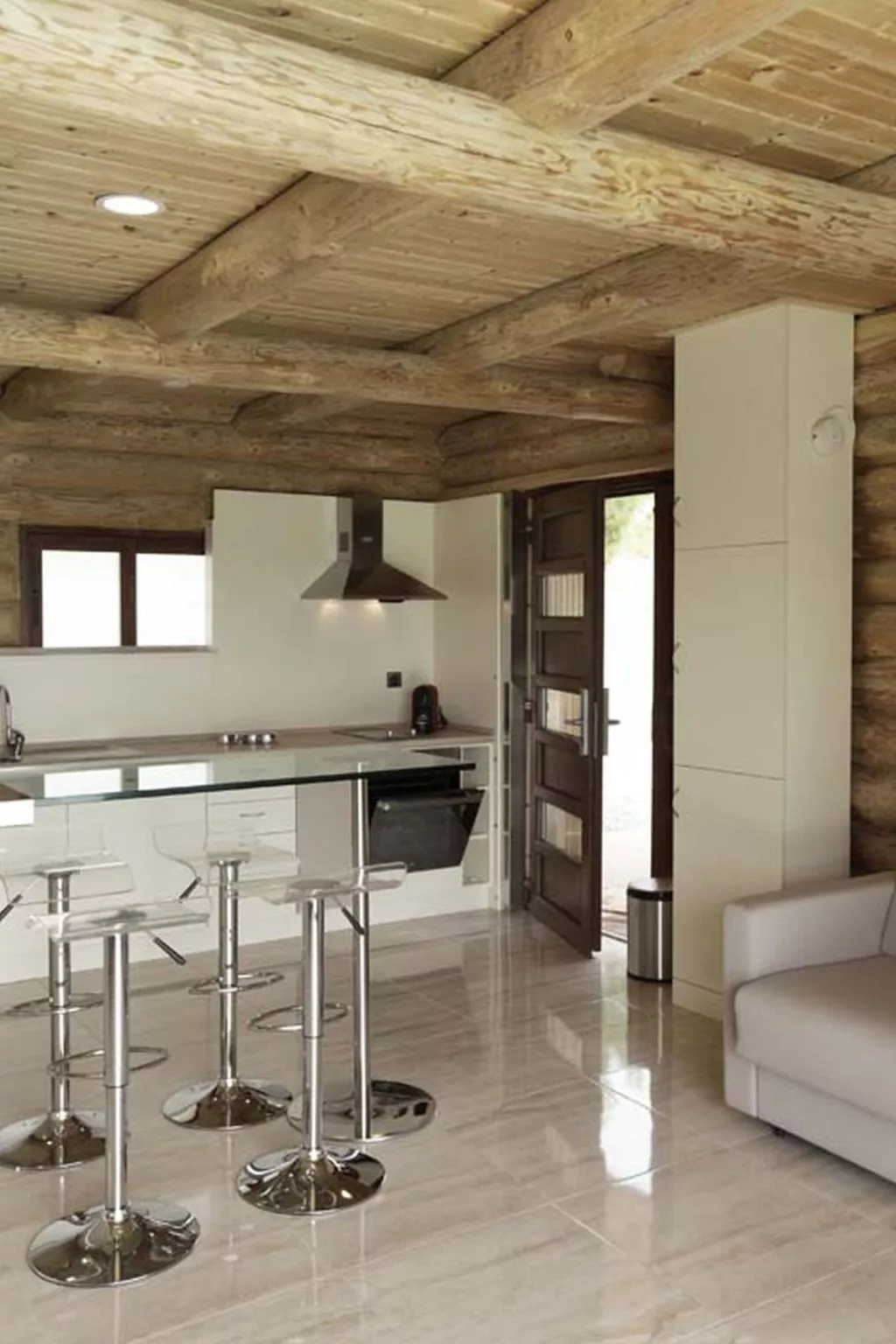 Chalet Double-Inside