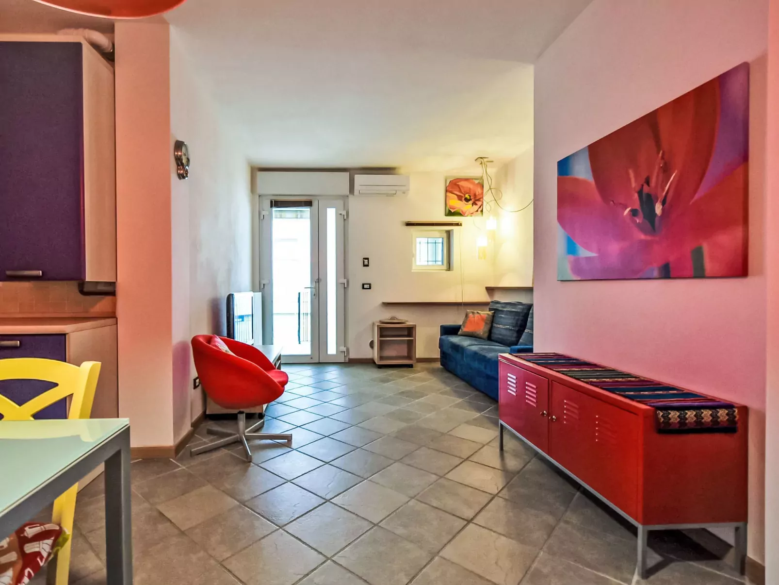 Sedini Flat-Inside