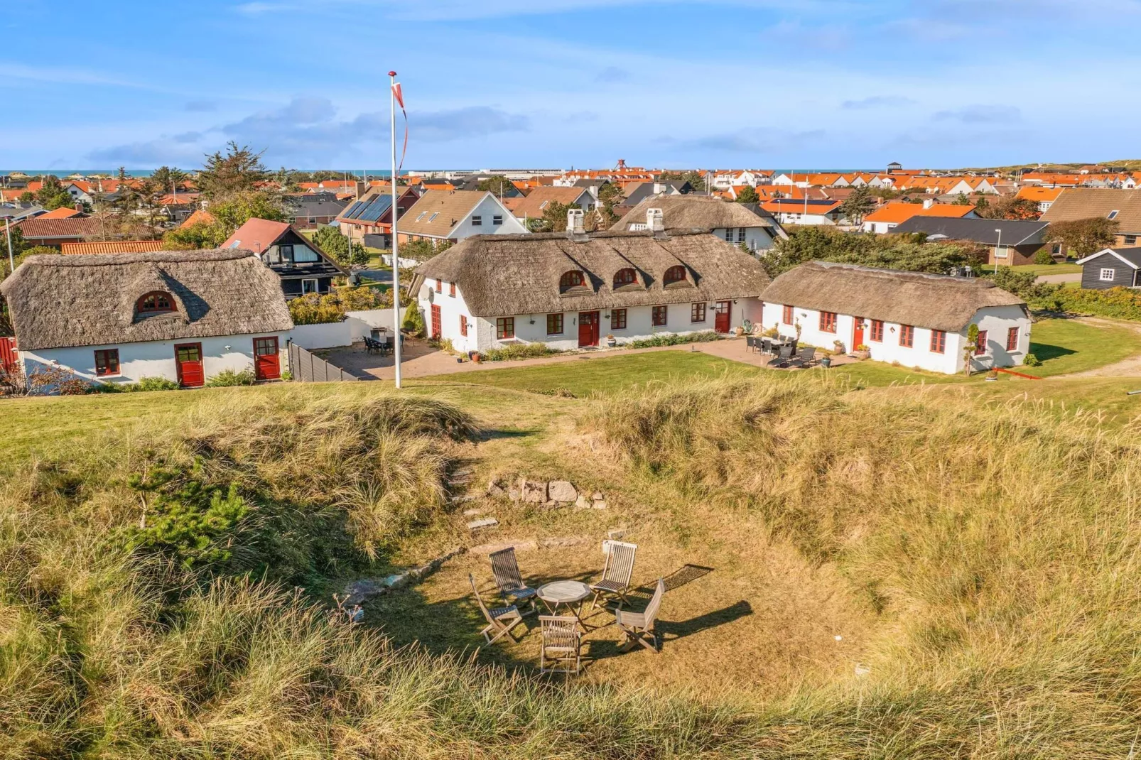 Ferienhaus in Blokhus in der Nähe des Meeres-Außenbereich