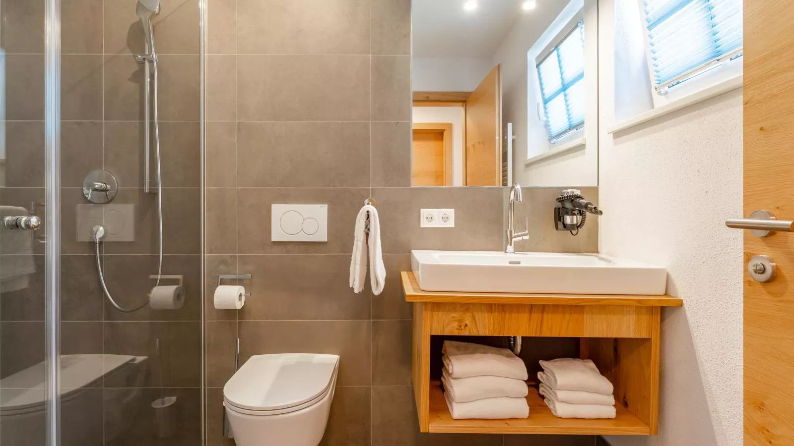 Tauernlodge Eben A2-Badezimmer