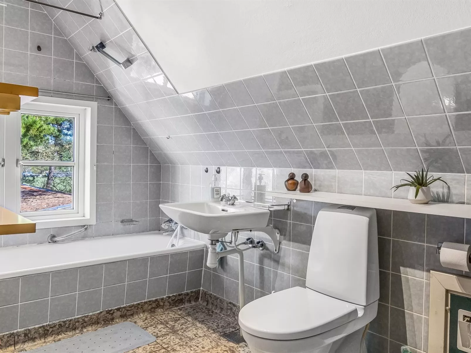 "Ibbe" - 3.5km from the sea-Inside