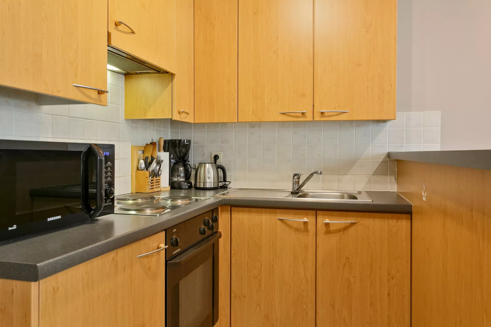 BRANDING - 3RD-Kitchen
