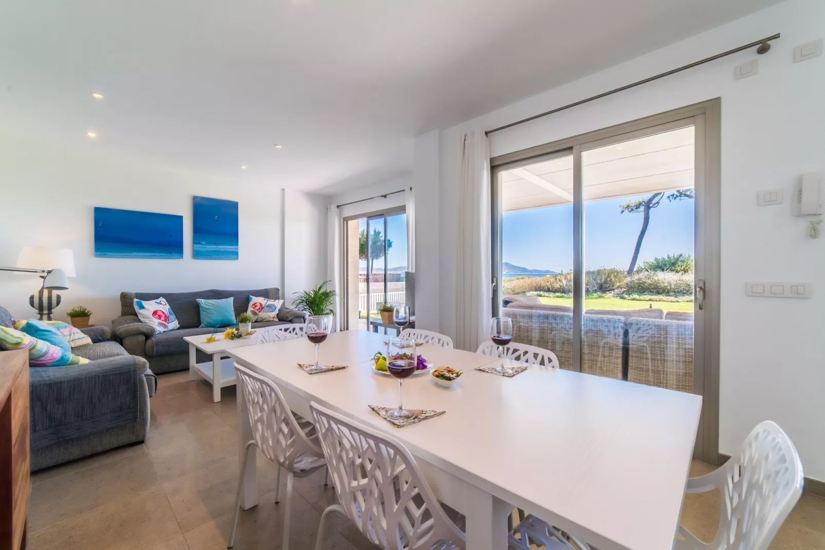 Gaviotas-Salon