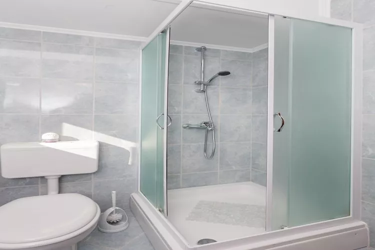 Apartments Memunić - One Bedroom Apartment with Garden View (MALI)-Bathroom