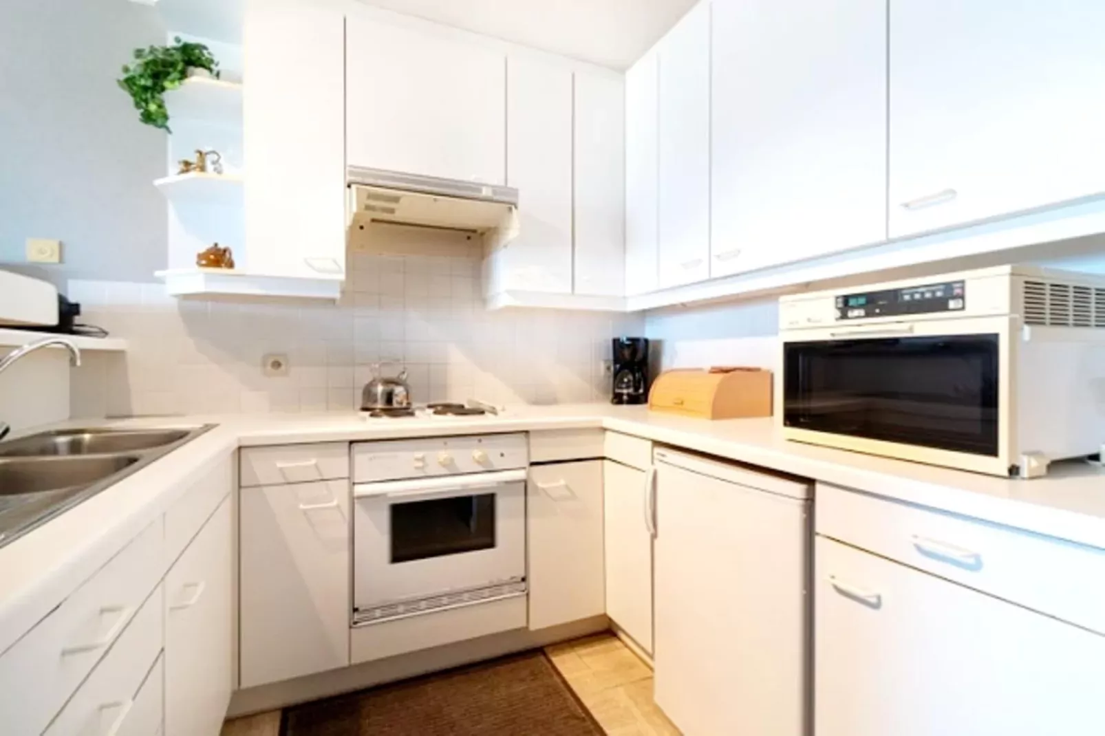 ATLAN I 0206/ 2E-Kitchen