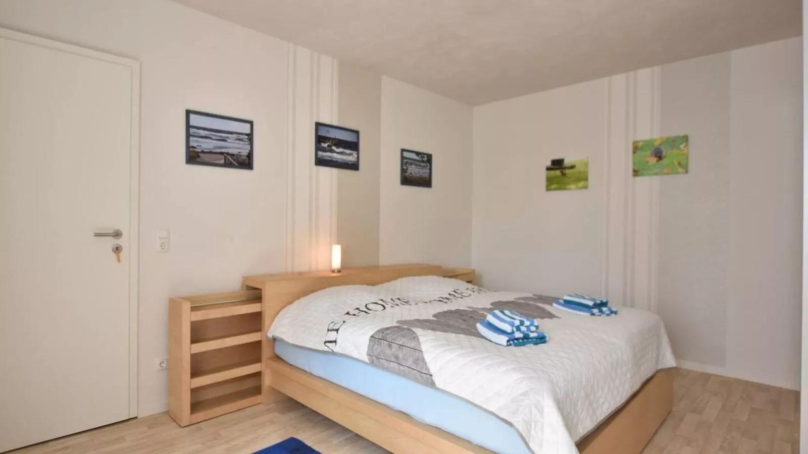Hecht-Bedroom