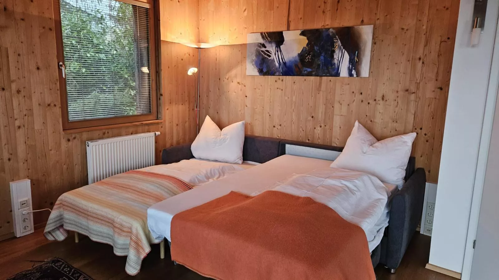 Im Wienerwald-Living room
