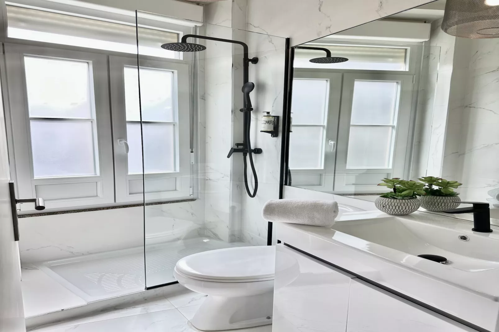 YOUROPO - Capela 1-Bathroom