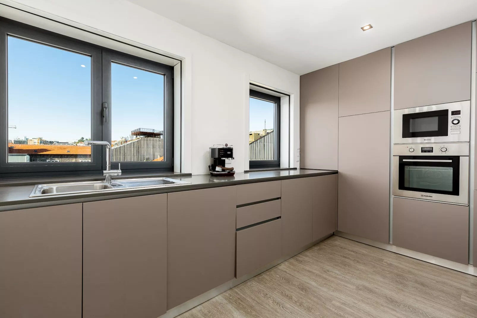 YOUROPO - Central-Kitchen