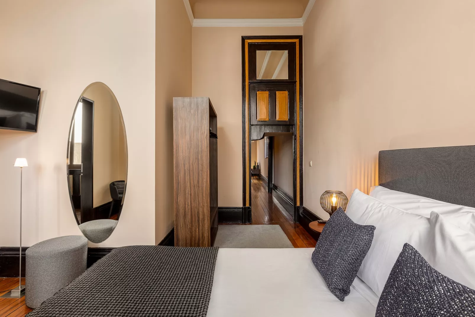 YOUROPO - Bolhão 1B-Bedroom
