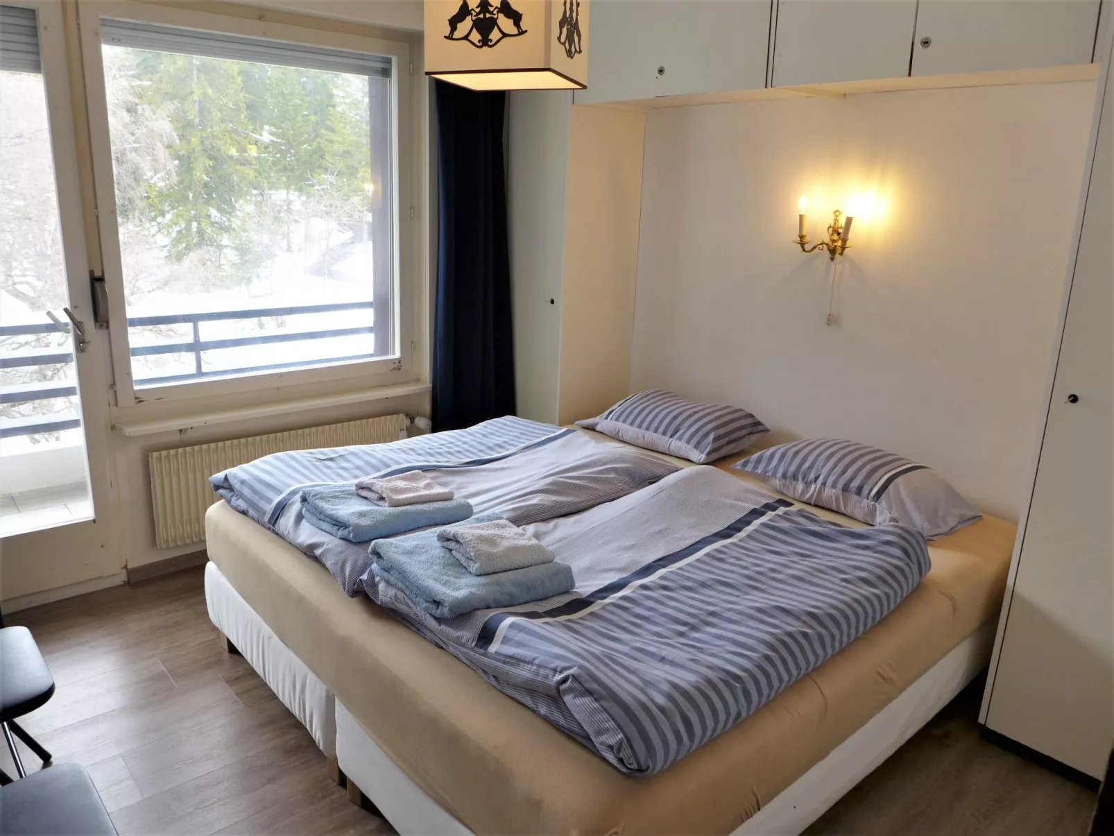 Cransalpin Apt. 11 / Secteur 1-Dedans