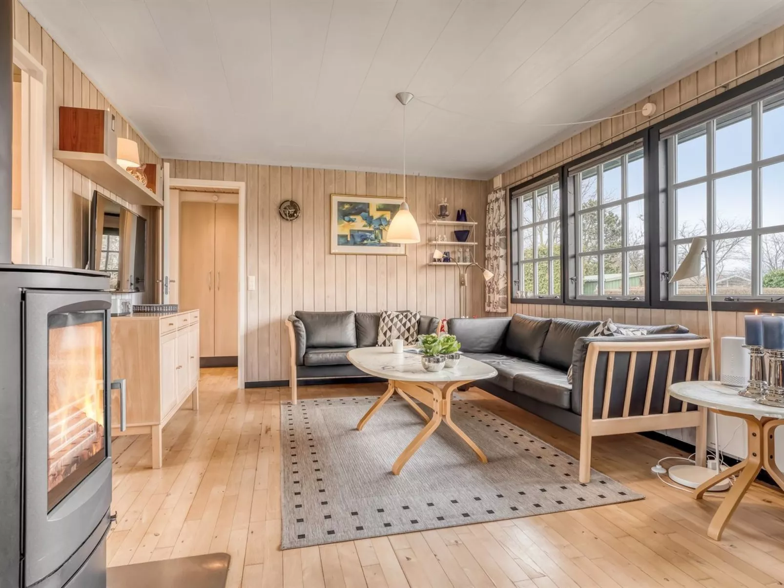 "Thorir" - 500m from the sea-Drinnen