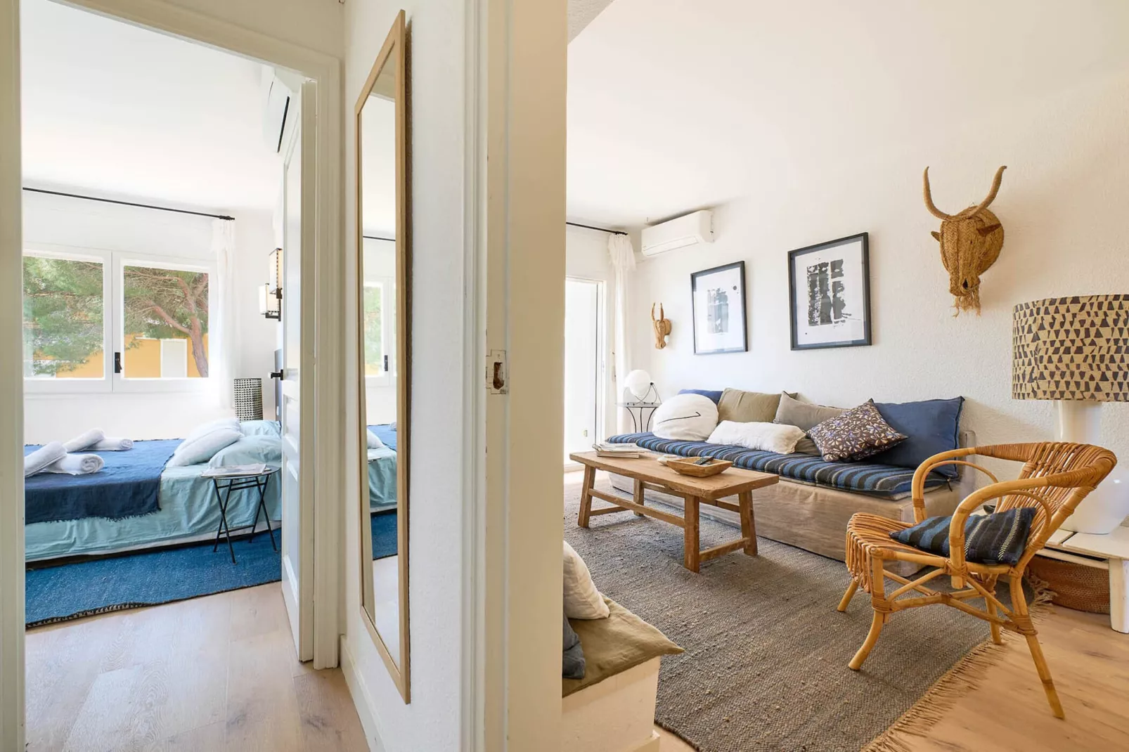 Can Xeret-Living room