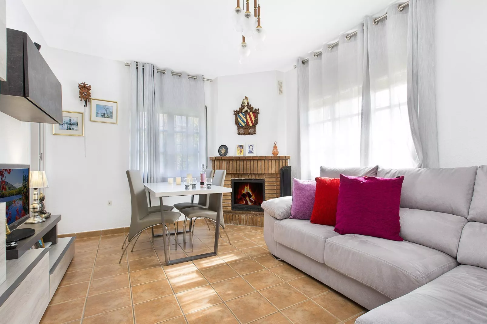 Fina-Living room