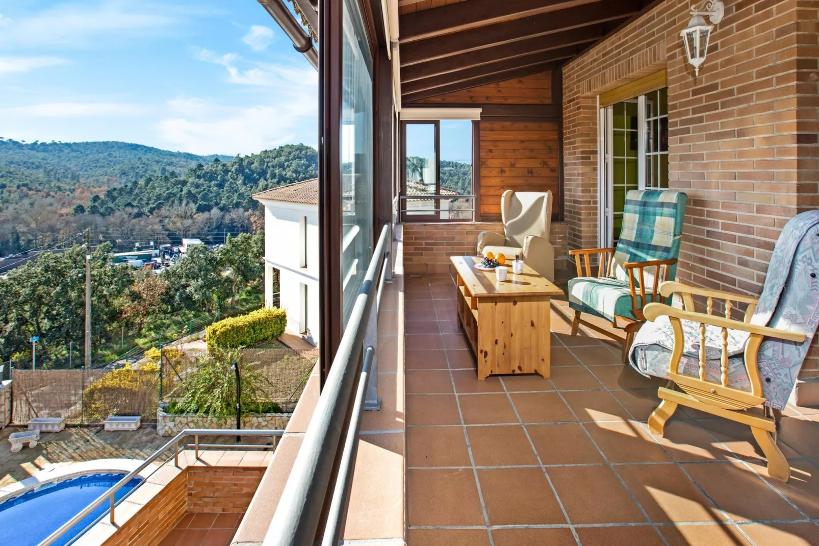 Sotet-Terrassenbalkon