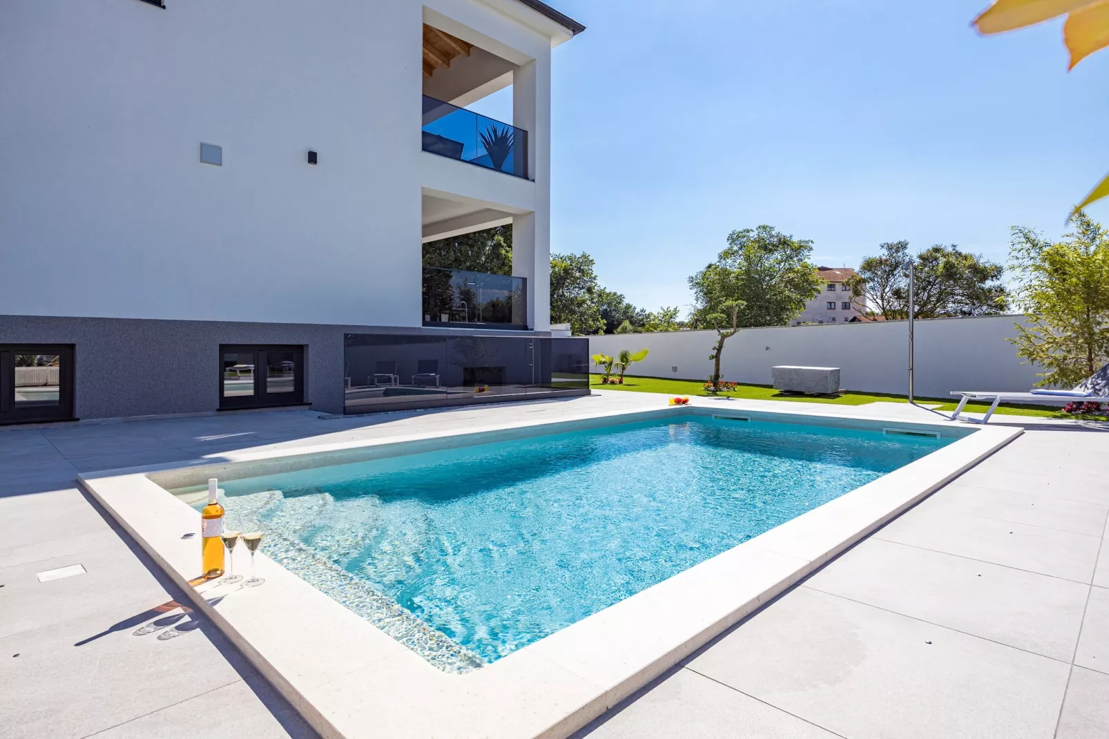 Villa Antares - Luxurious Vacation Oasis-Piscine