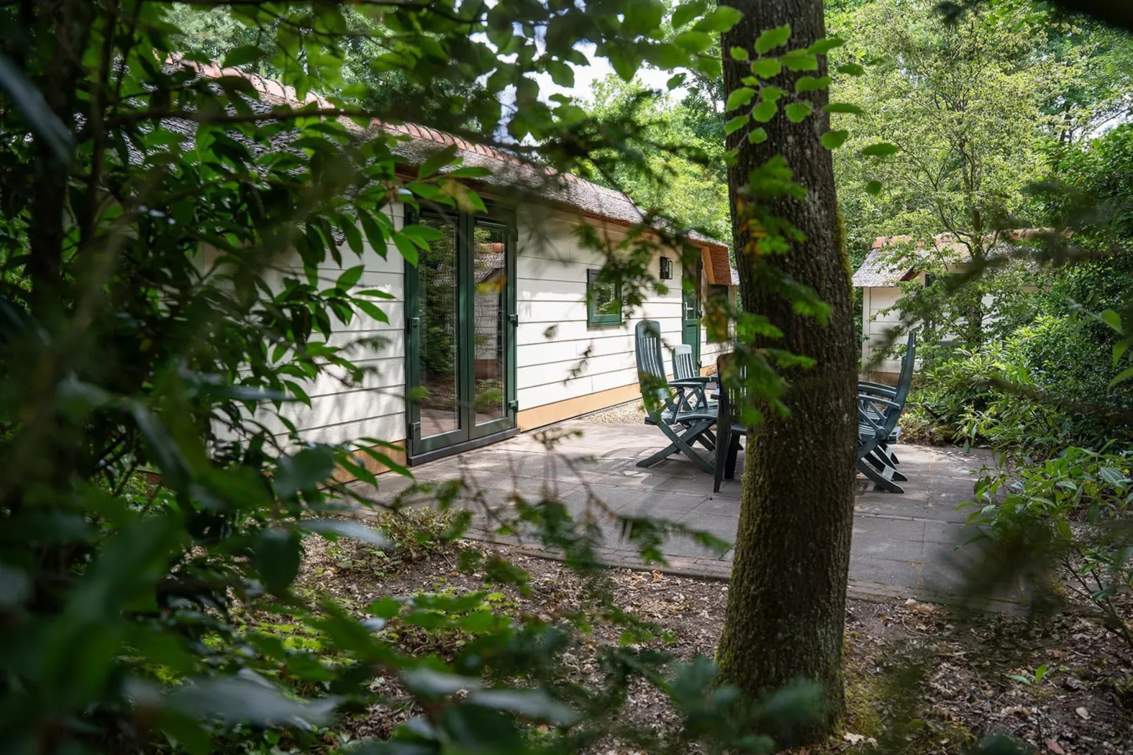 Heivlinder 4+2p-Exterior summer