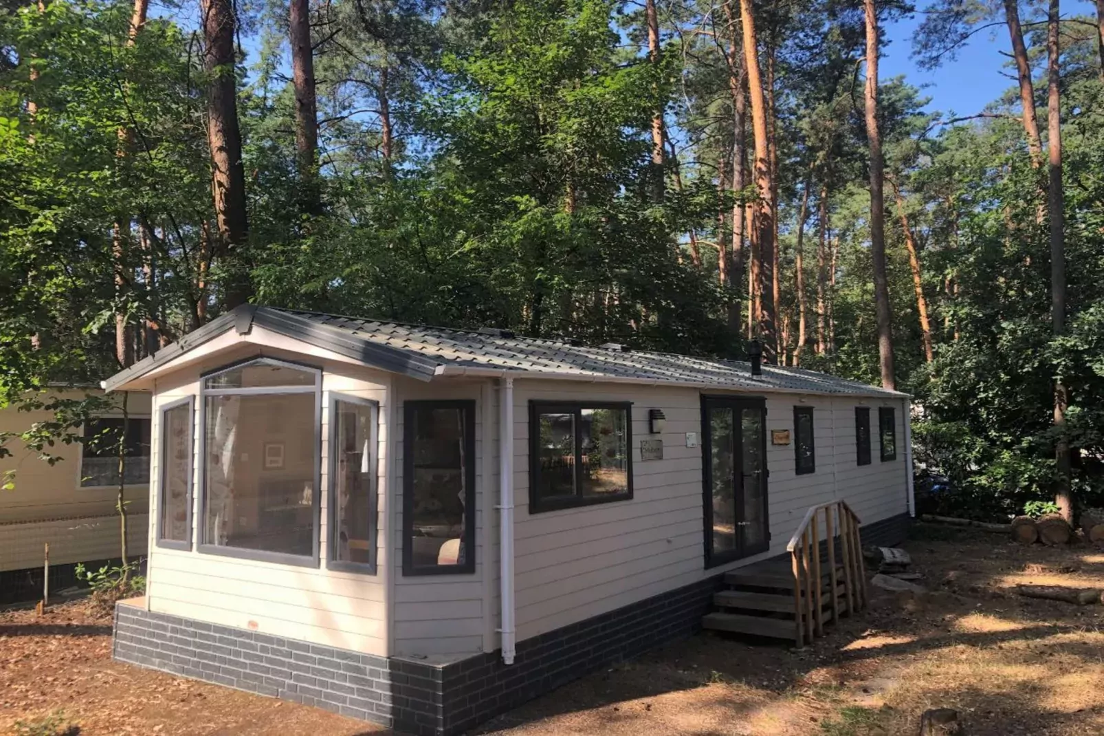 Koperwiek-Exterior summer