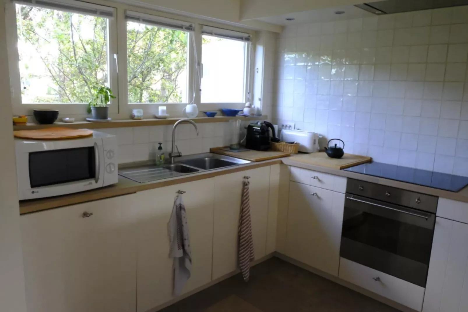 Residence EEUWFEESTLAAN 13-Cuisine