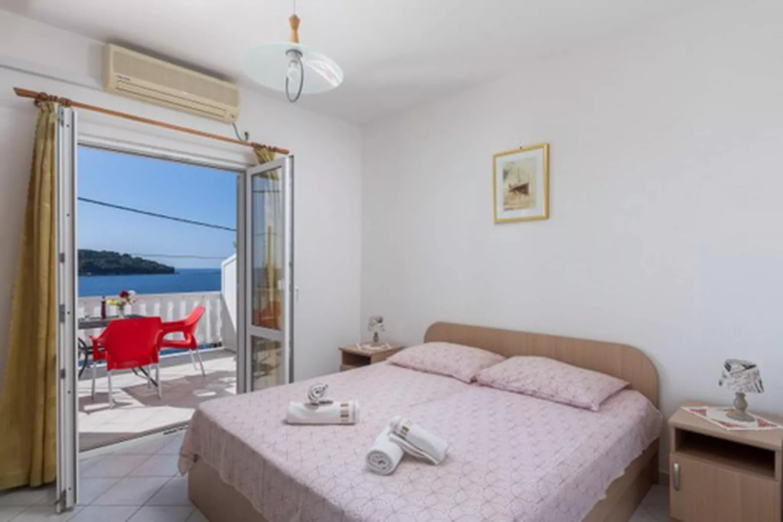 House Rašica - One Bedroom Apartment with Terrace and Sea view (2)-Bedroom