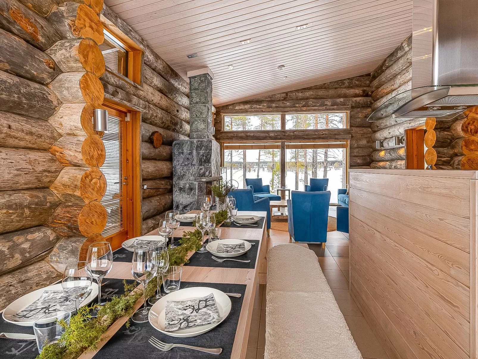 Jussis chalet a-Dedans