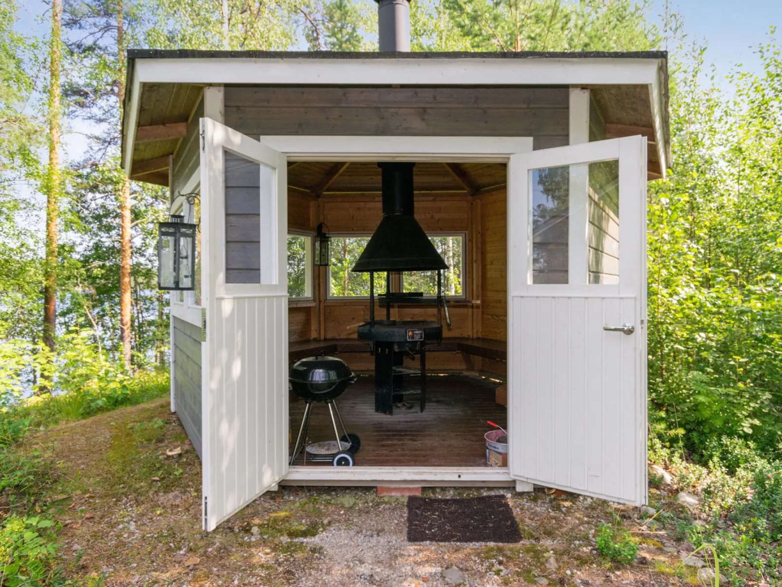 Hot pool cottage iitu-Outside