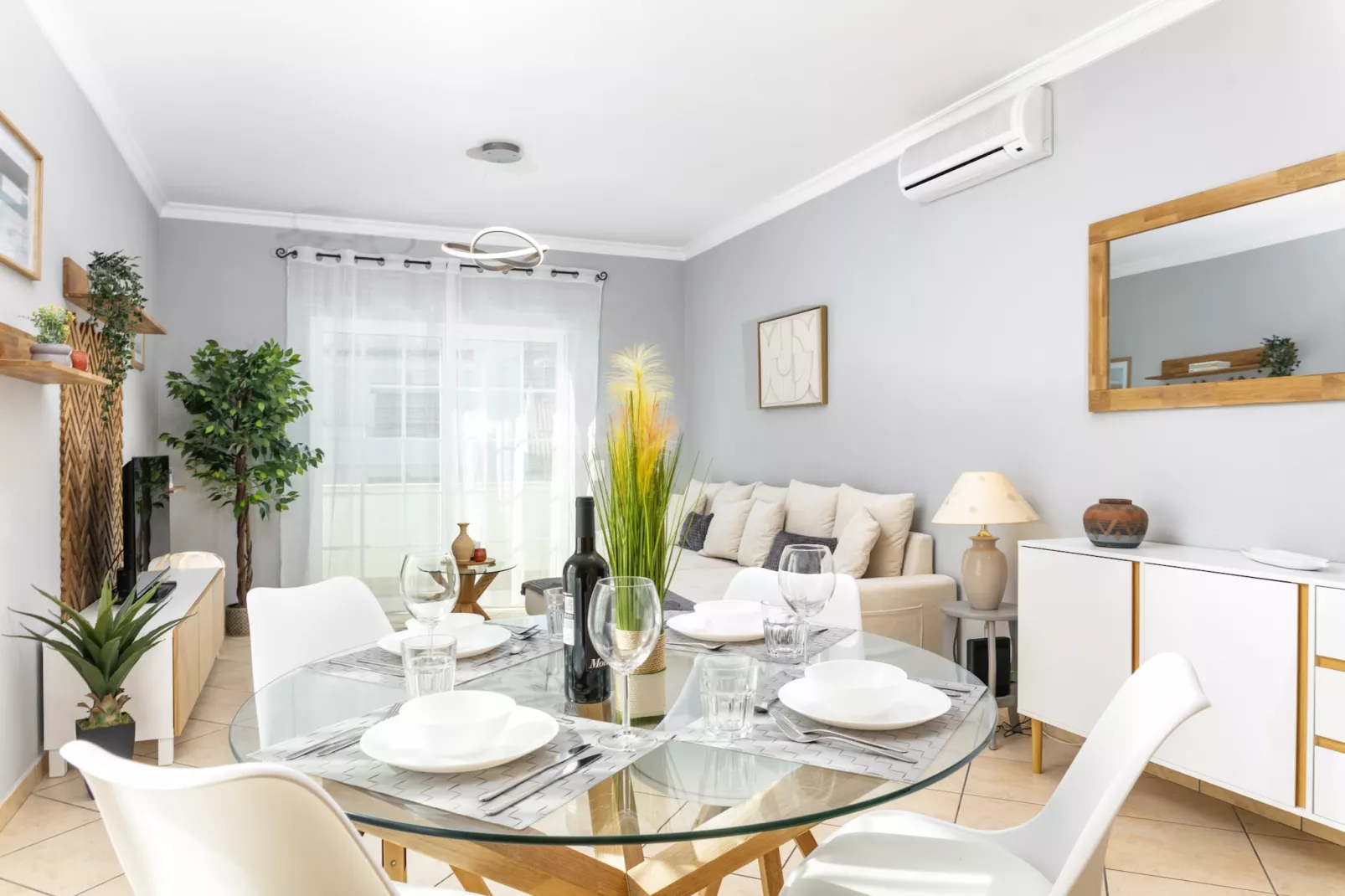 Casa do Mundo - Apartment in center of Carvoeiro-Salle à manger