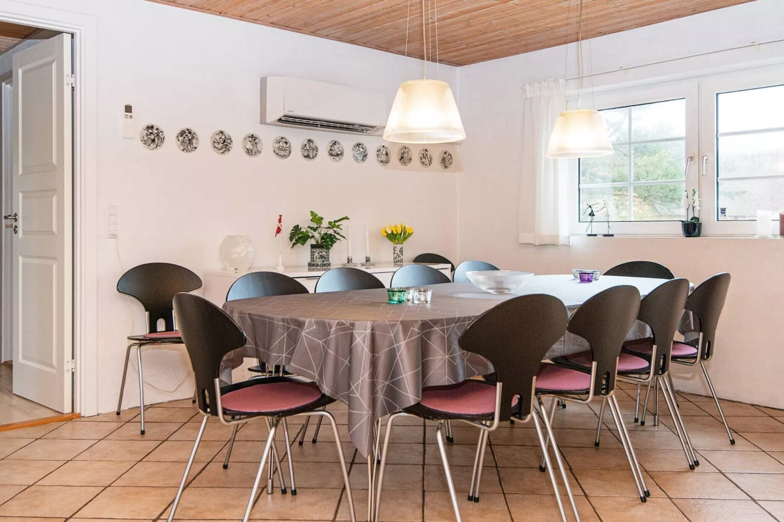 12 person holiday home in Ulfborg-Indoor