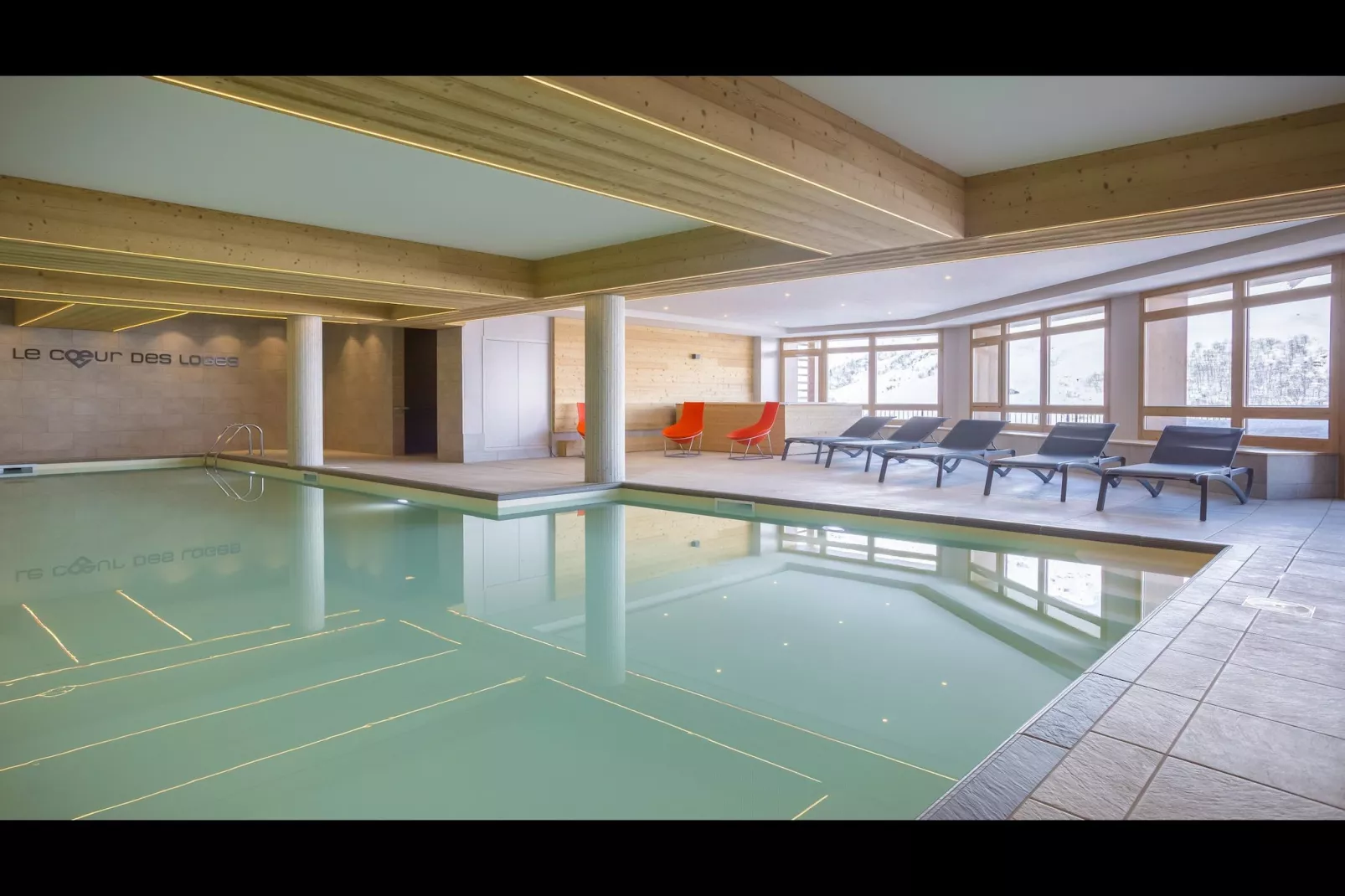 LES MENUIRES_S12V-Pool