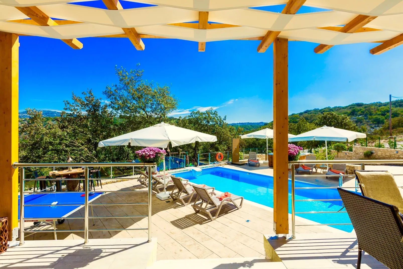Villa Trules-Exterior summer