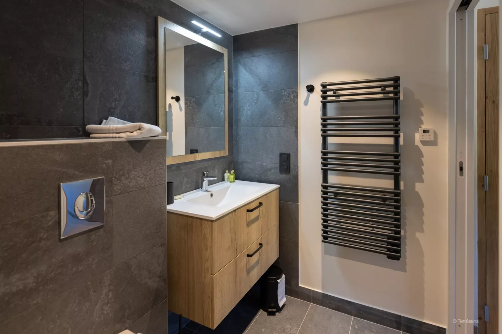 SERRE CHEVALIER Le Cristal Lodge-A38P-Bathroom