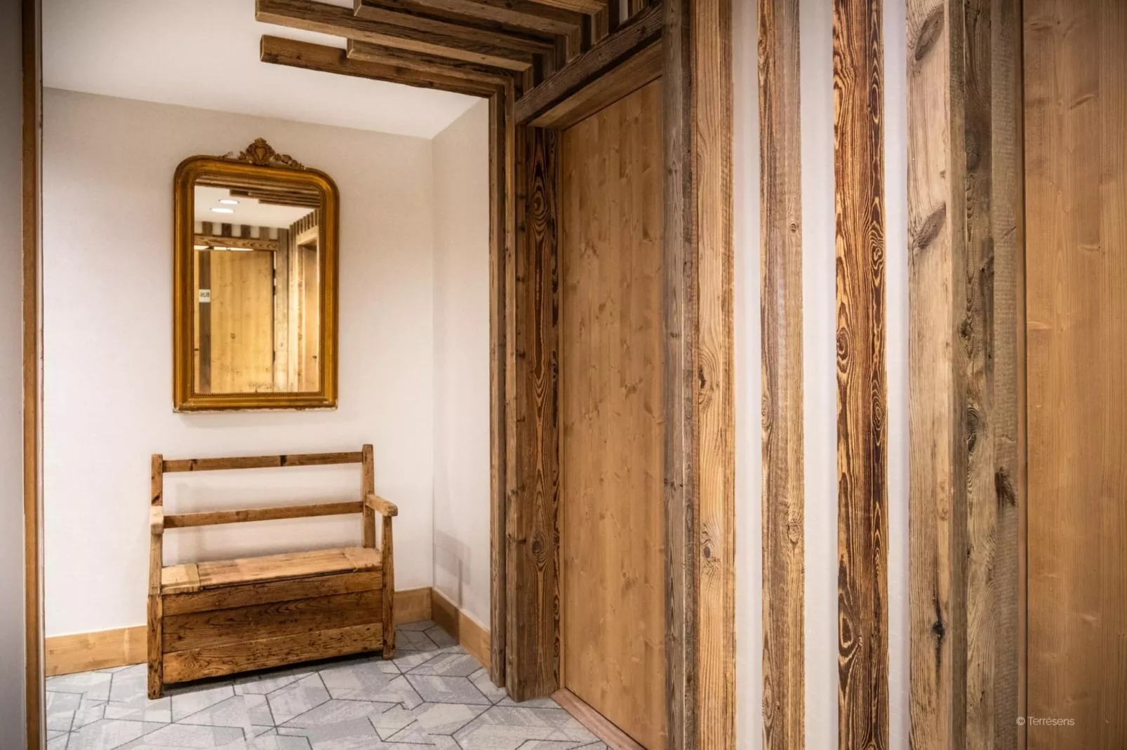 CHAPELLE DABONDANCE Le Flocon Blanc A36S-Reception hall