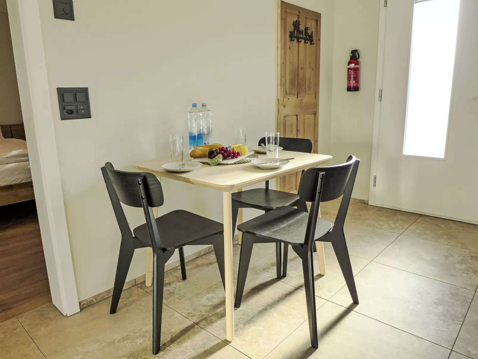 Huus Chloster, Apt Niesen-Drinnen