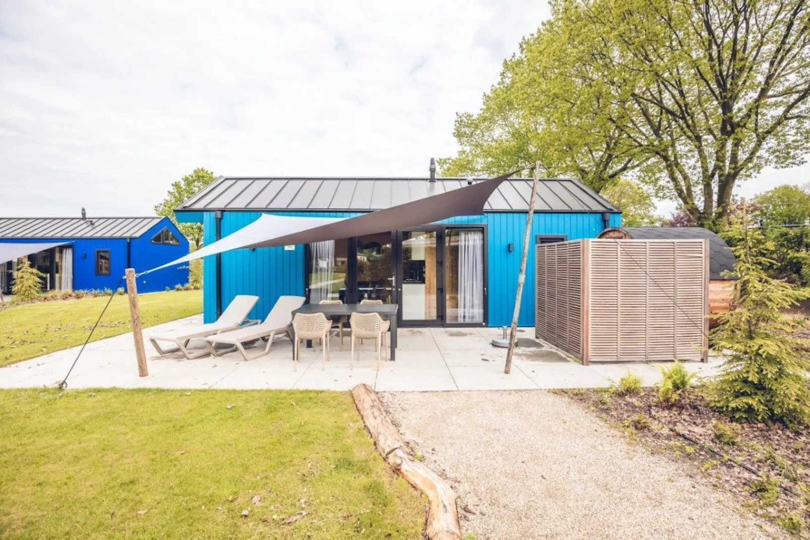 Jachtchalet with sauna | 2 - 4 pers-Außenbereich Sommer